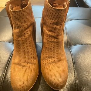 Tan suede ankle booties